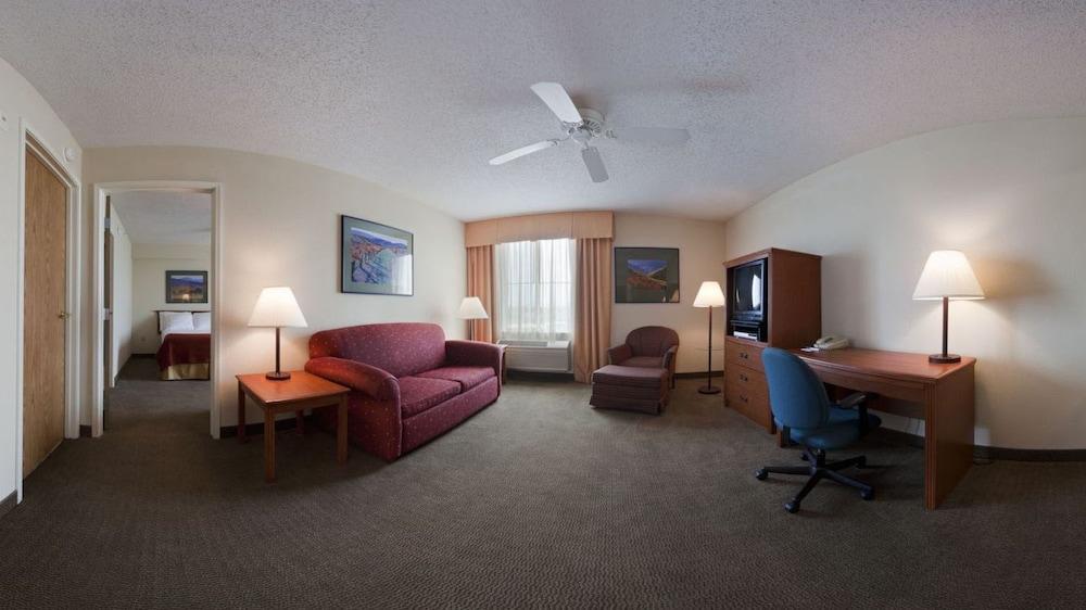 Holiday Inn Express Peoria North - Glendale By Ihg Exterior foto