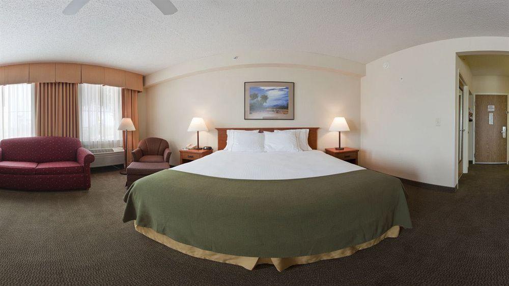 Holiday Inn Express Peoria North - Glendale By Ihg Exterior foto