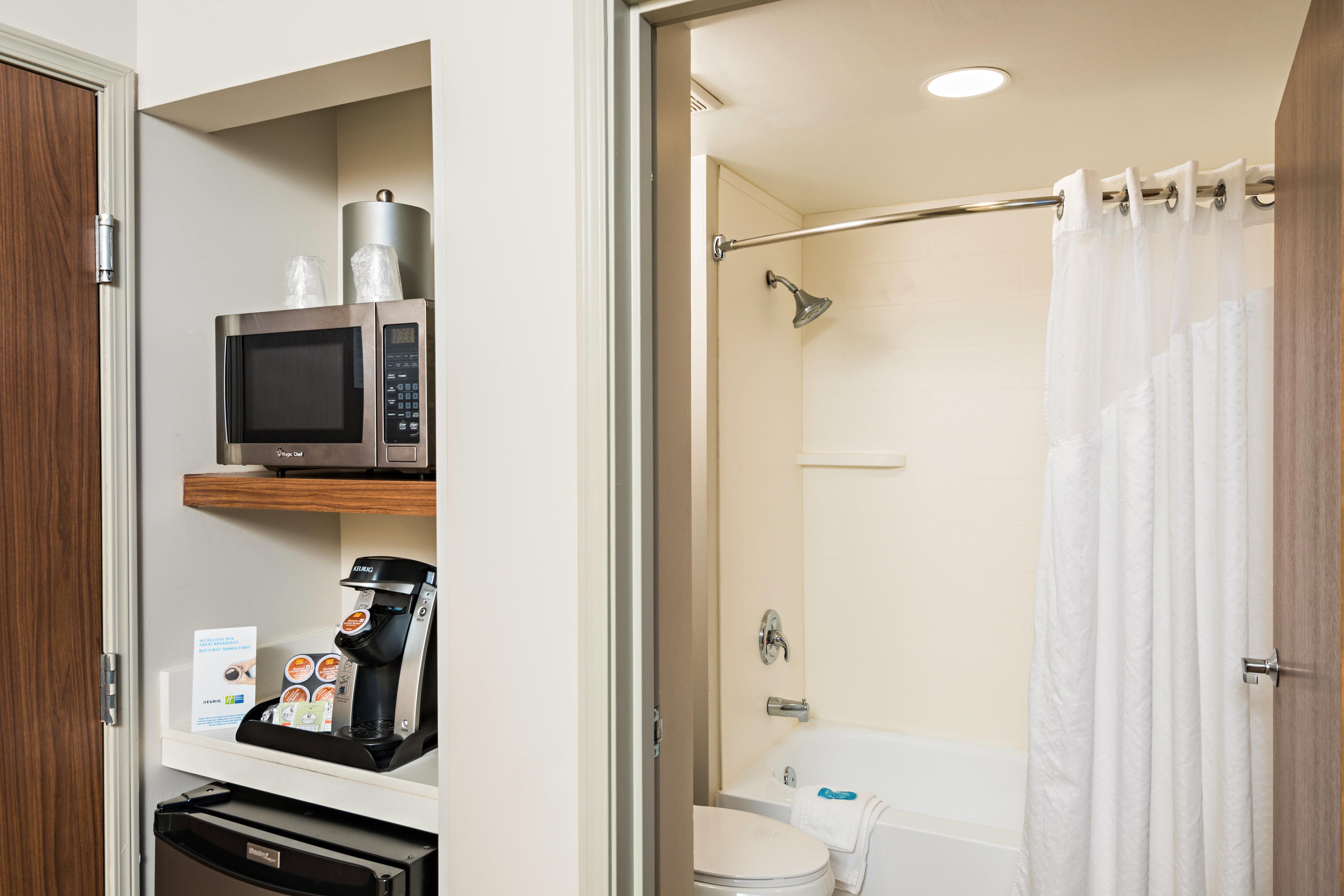 Holiday Inn Express Peoria North - Glendale By Ihg Exterior foto
