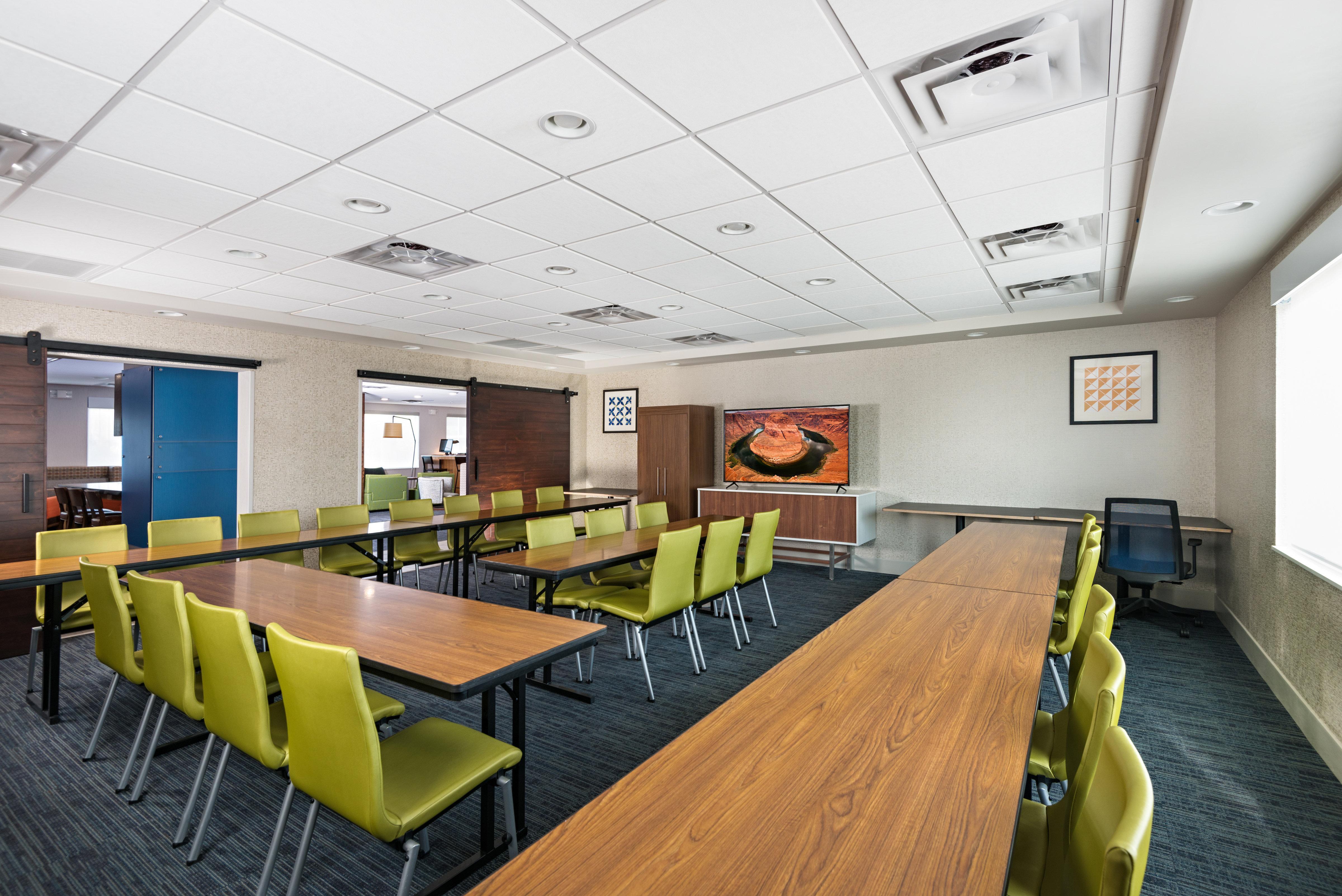 Holiday Inn Express Peoria North - Glendale By Ihg Exterior foto